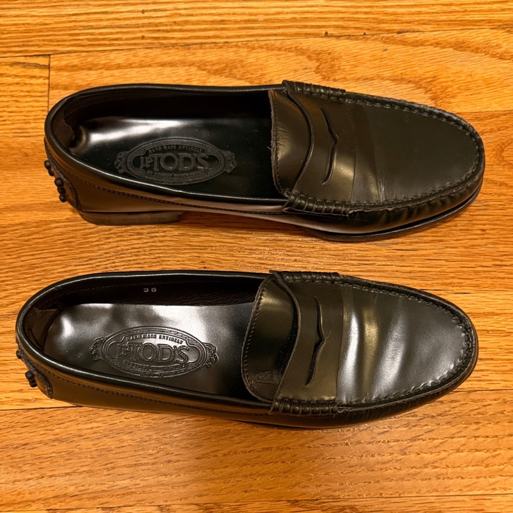 Tod's Leather Loafers